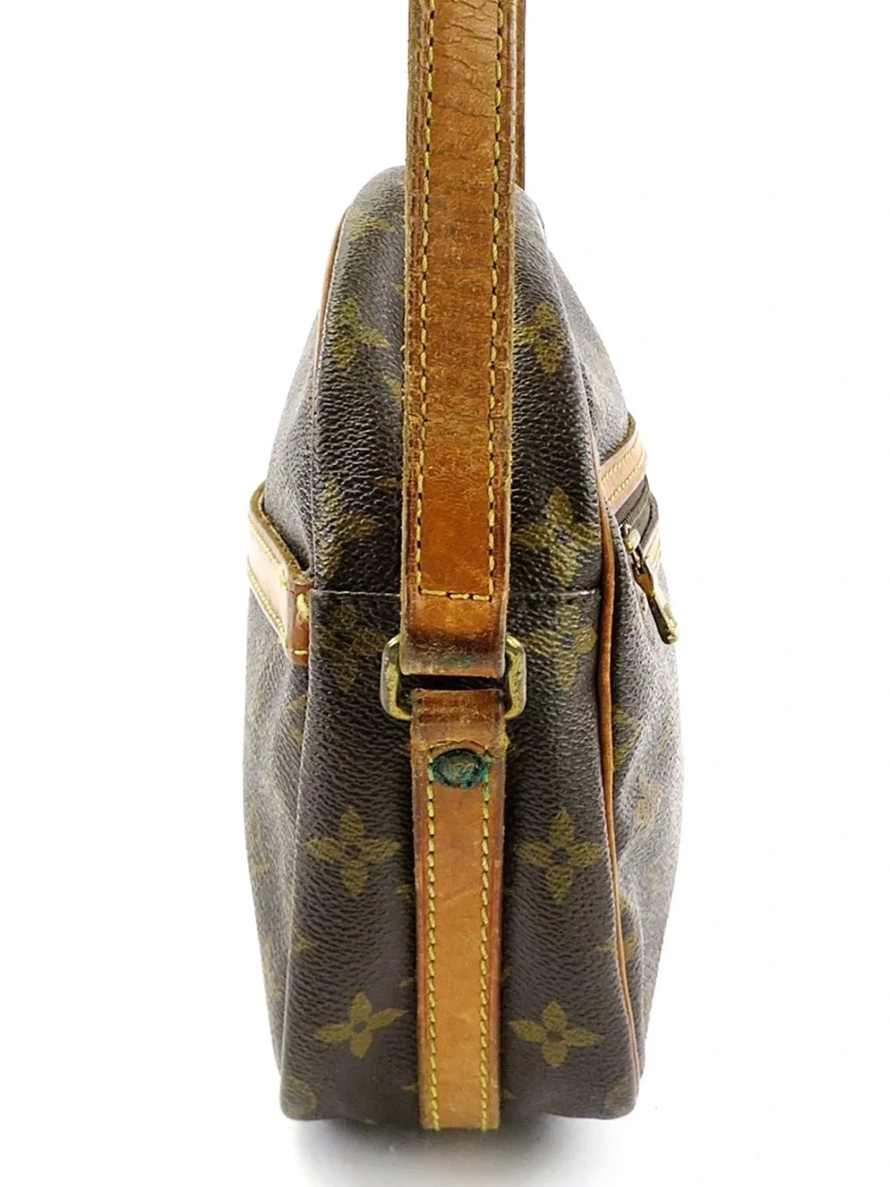 Louis Vuitton classic louis